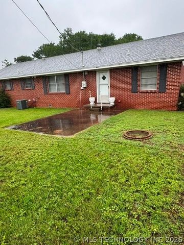 1311 Twin Lakes, Madill, OK 73446