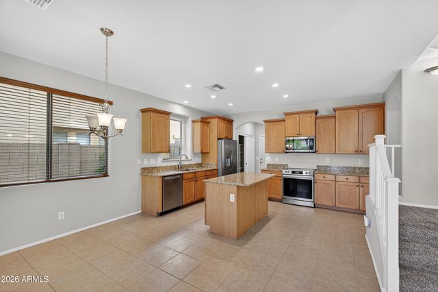 2650 E BEAR CREEK Lane, Phoenix, AZ 85024