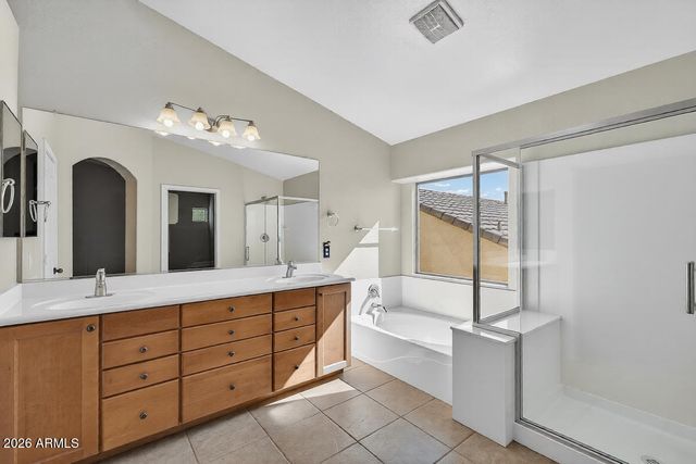 2650 E BEAR CREEK Lane, Phoenix, AZ 85024