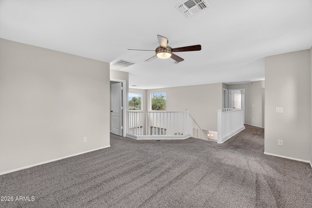 Image 20 of property listing at 2650 E BEAR CREEK Lane, Phoenix, AZ 85024