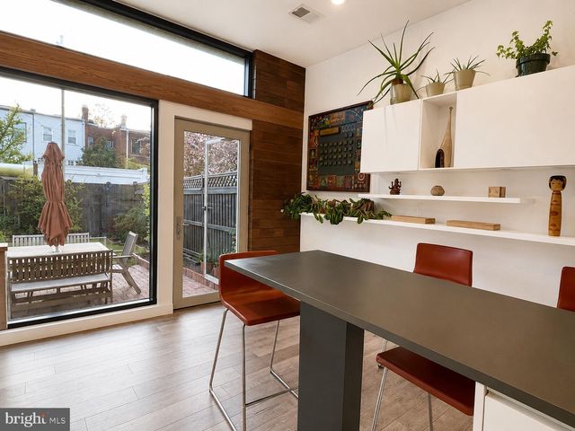640 6TH ST NE, Washington, DC 20002