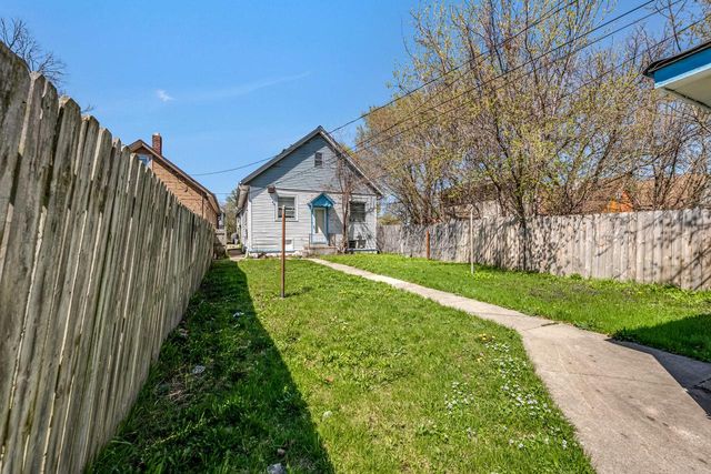 3426 N 1st STREET, Milwaukee, WI 53212