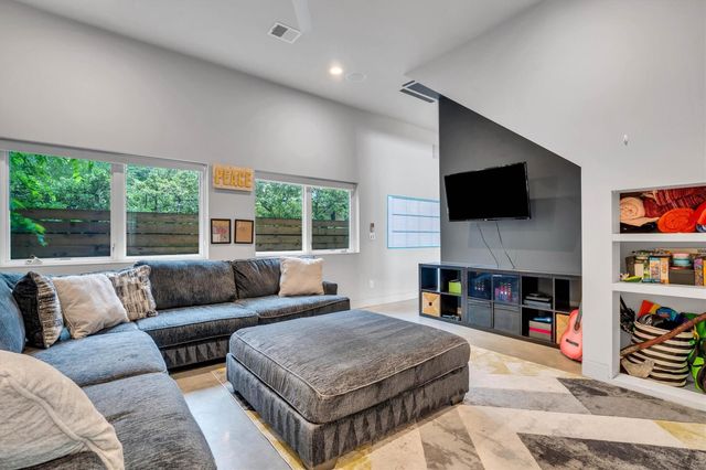 1310 Du Lock Ln Lane, Houston, TX 77055