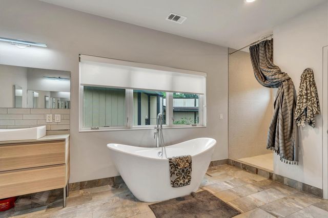 1310 Du Lock Ln Lane, Houston, TX 77055