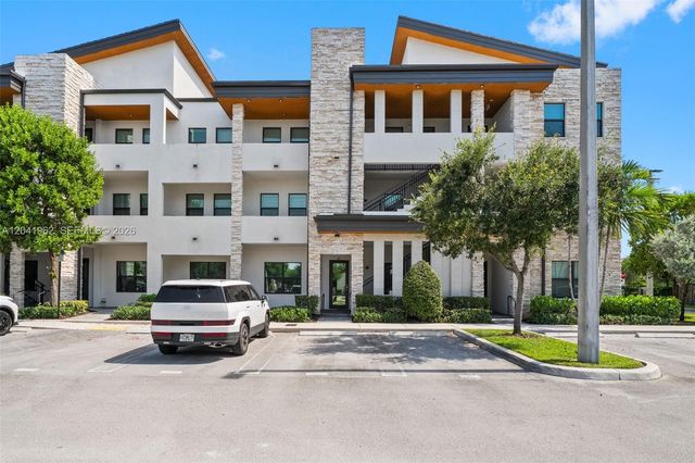 7809 NW 104th Ave 28, Doral, FL 33178