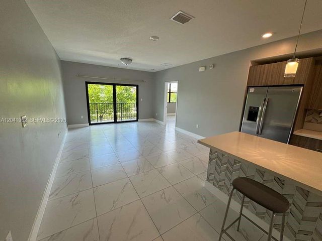 7809 NW 104th Ave 28, Doral, FL 33178
