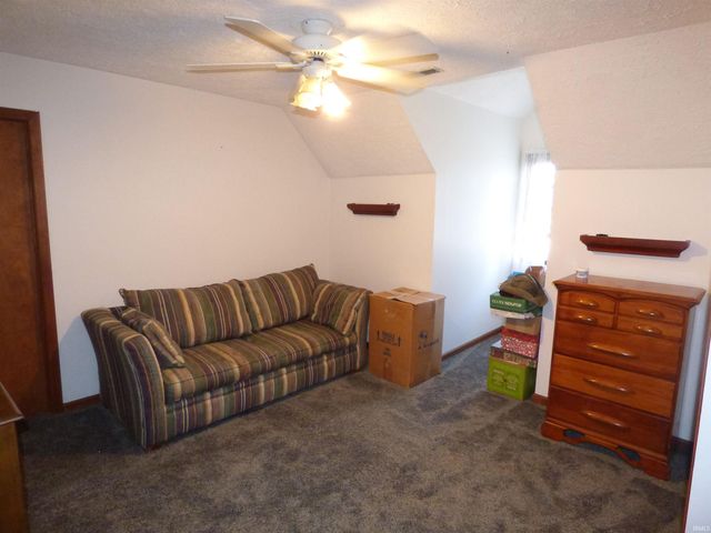 1700 N Redbud Drive, Frankfort, IN 46041