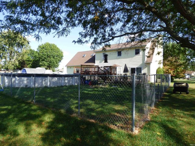 1700 N Redbud Drive, Frankfort, IN 46041