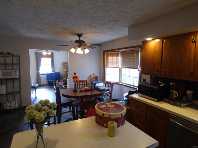 1700 N Redbud Drive, Frankfort, IN 46041