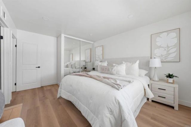 8060 Chalet Place, San Diego, CA 92126