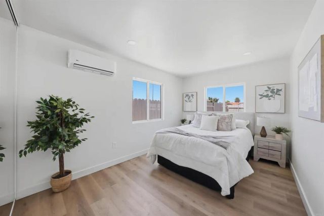 8060 Chalet Place, San Diego, CA 92126