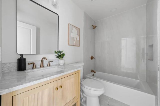 8060 Chalet Place, San Diego, CA 92126