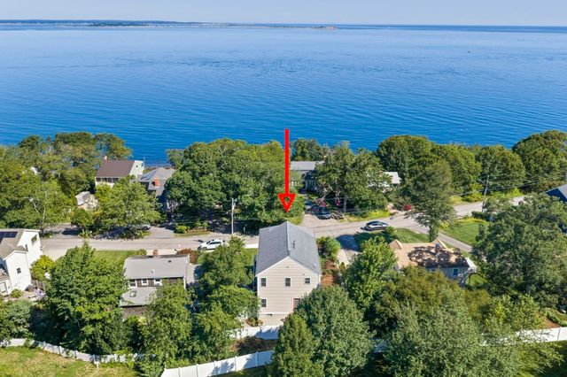 129 Bay Shore Dr, Plymouth, MA 02360