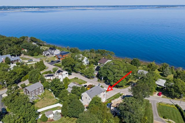 129 Bay Shore Dr, Plymouth, MA 02360