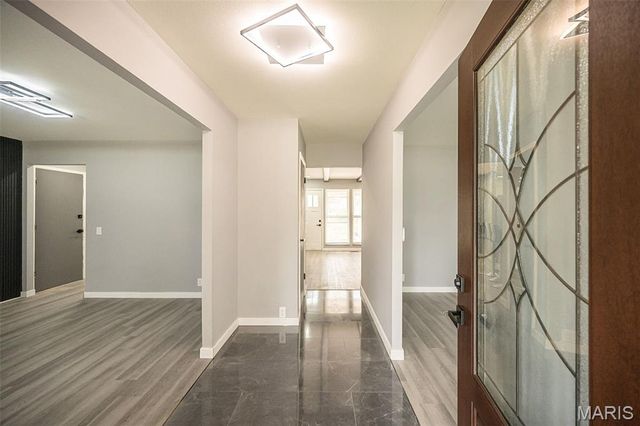 3033 Aberdeen Drive, St Louis, MO 63033