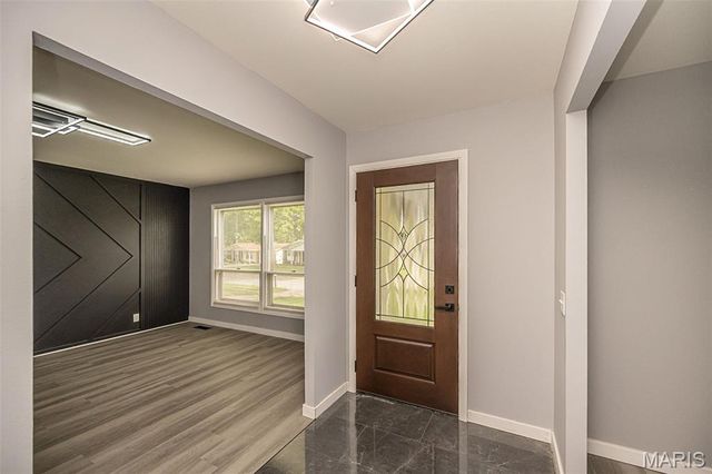 3033 Aberdeen Drive, St Louis, MO 63033