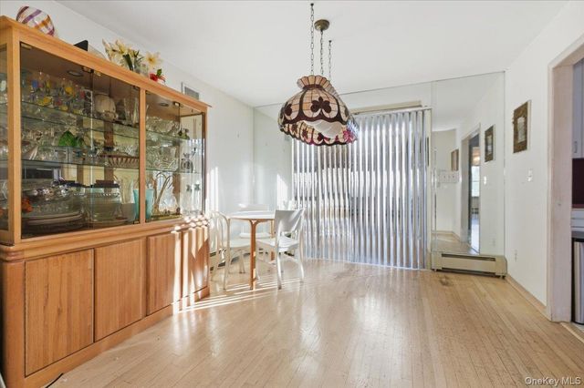 467 W Broadway, Cedarhurst, NY 11516