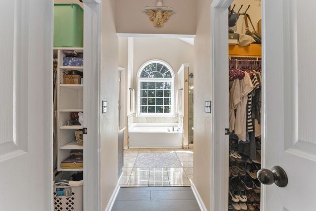 509 Grey Oaks Trail, Duncan, SC 29334