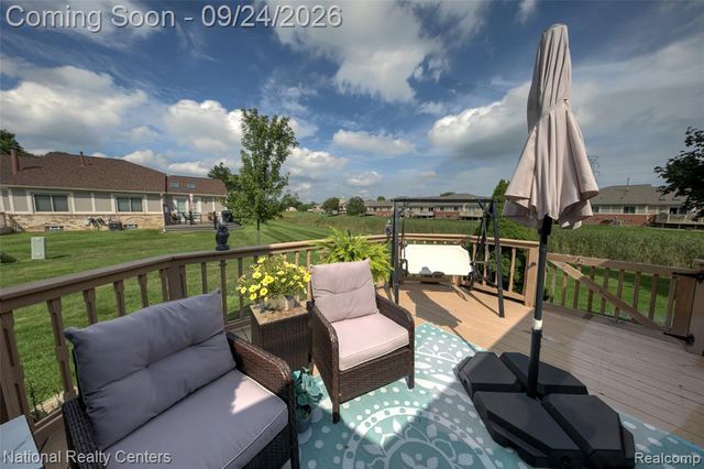 42186 Blossom Lane 40, Clinton Township, MI 48038