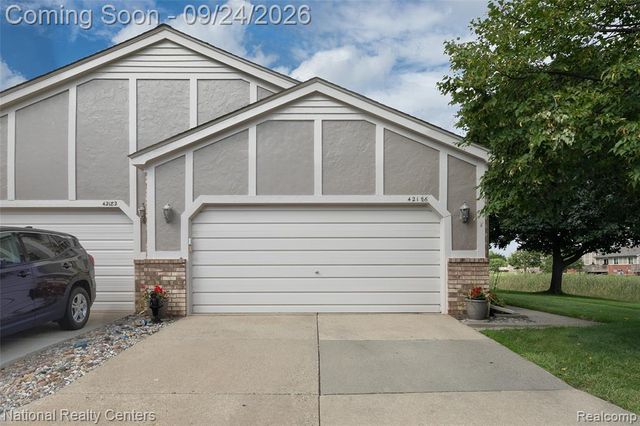 42186 Blossom Lane 40, Clinton Township, MI 48038