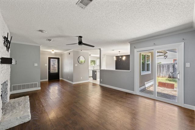 2808 Firecrest DR, Austin, TX 78748