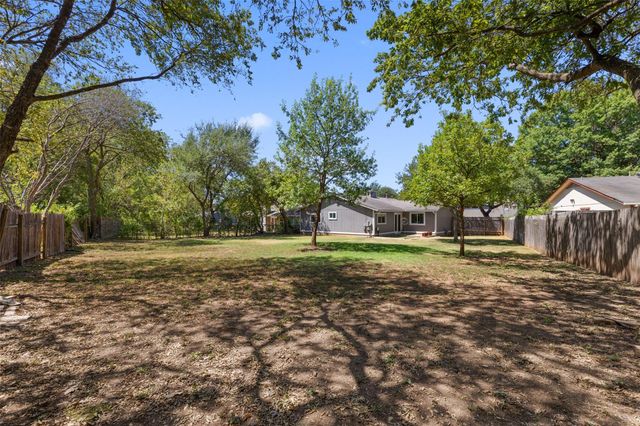 2808 Firecrest DR, Austin, TX 78748
