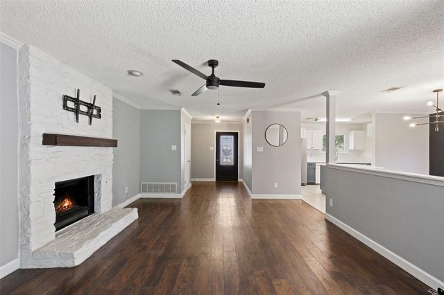 2808 Firecrest DR, Austin, TX 78748