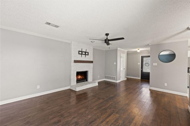 2808 Firecrest DR, Austin, TX 78748