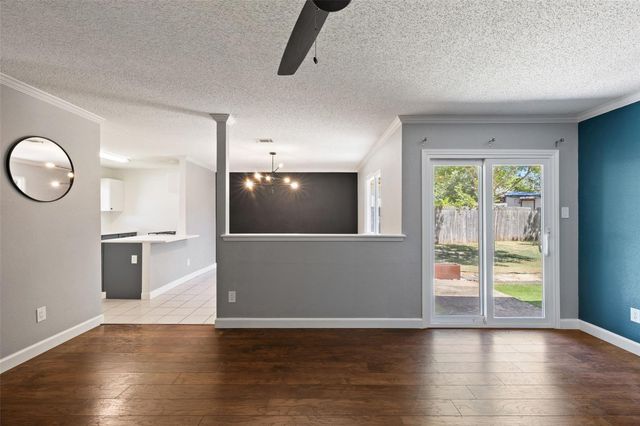 2808 Firecrest DR, Austin, TX 78748