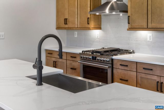 1151 SABLEWOOD DR, Charlottesville, VA 22911