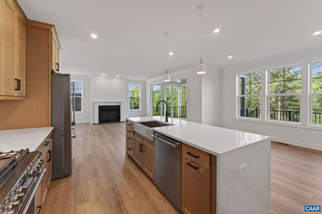 1151 SABLEWOOD DR, Charlottesville, VA 22911