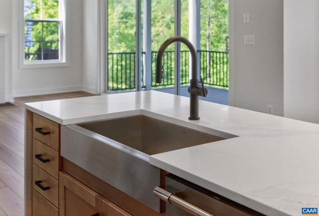 1151 SABLEWOOD DR, Charlottesville, VA 22911