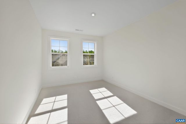 1151 SABLEWOOD DR, Charlottesville, VA 22911