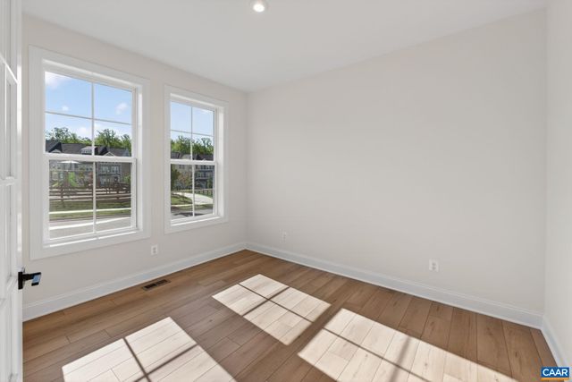 1151 SABLEWOOD DR, Charlottesville, VA 22911