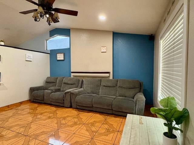 3520 HALLSBORO Ct, Modesto, CA 95357