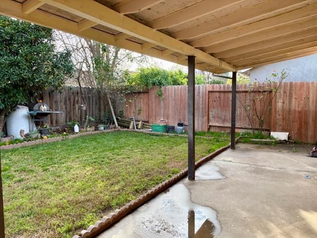 3520 HALLSBORO Ct, Modesto, CA 95357