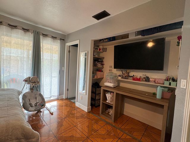 3520 HALLSBORO Ct, Modesto, CA 95357