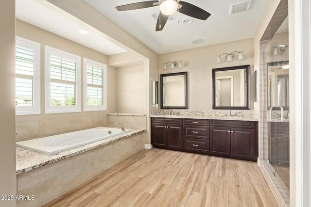 4322 S GARDENIA Drive, Chandler, AZ 85248