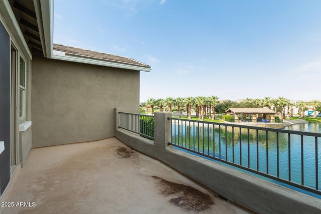 4322 S GARDENIA Drive, Chandler, AZ 85248
