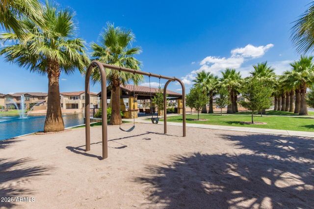 4322 S GARDENIA Drive, Chandler, AZ 85248