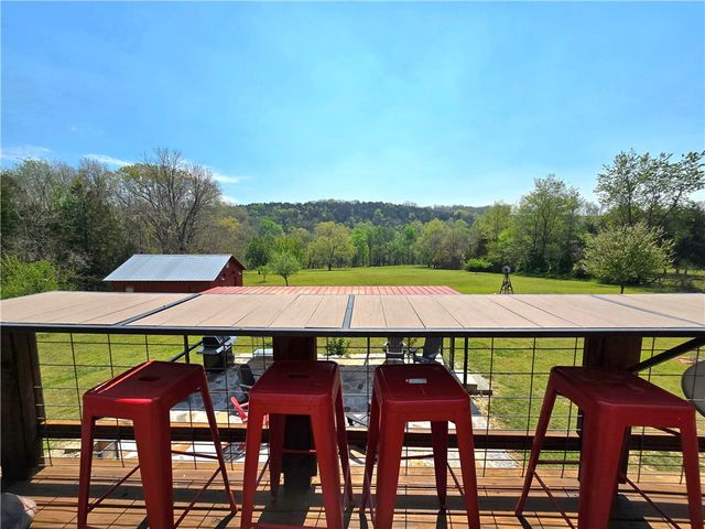 824 County Road 455, Berryville, AR 72616