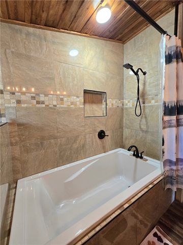 824 County Road 455, Berryville, AR 72616