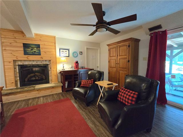 824 County Road 455, Berryville, AR 72616