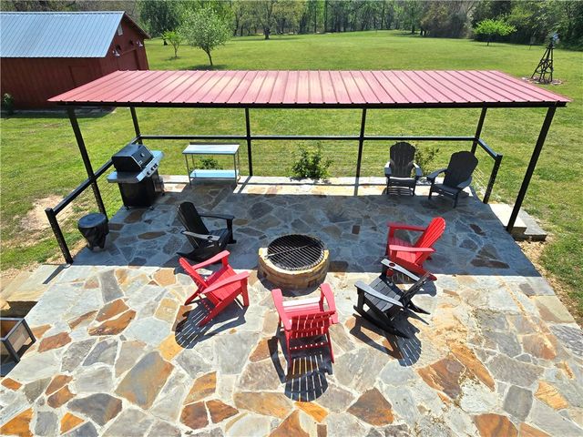824 County Road 455, Berryville, AR 72616
