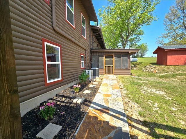 824 County Road 455, Berryville, AR 72616