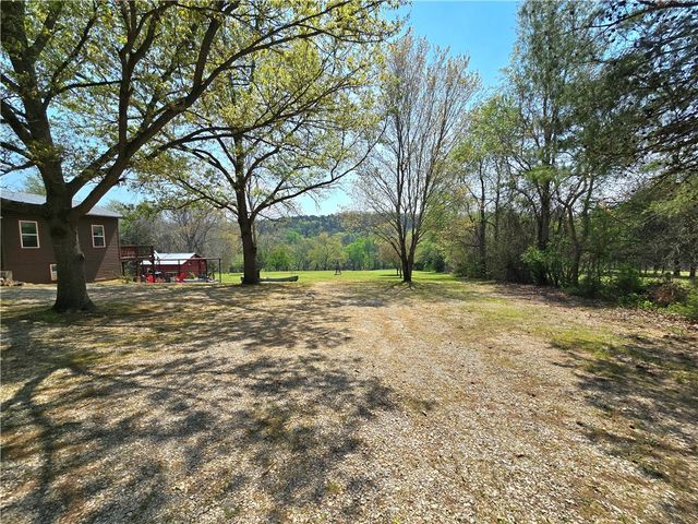 824 County Road 455, Berryville, AR 72616