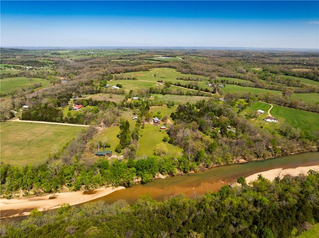 824 County Road 455, Berryville, AR 72616