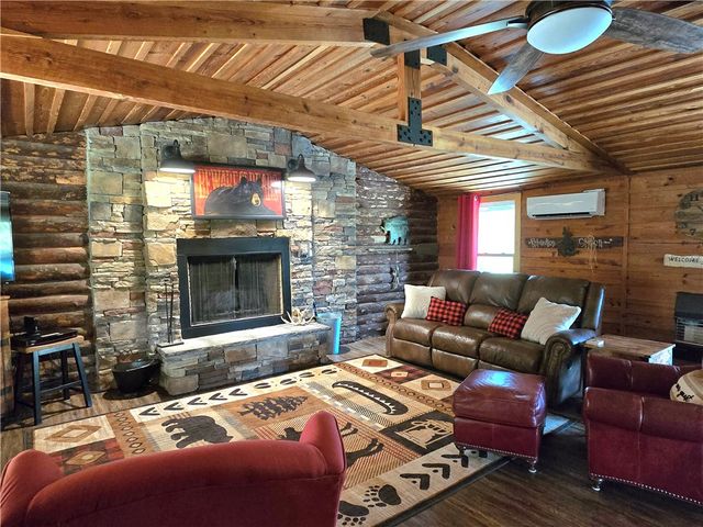 824 County Road 455, Berryville, AR 72616