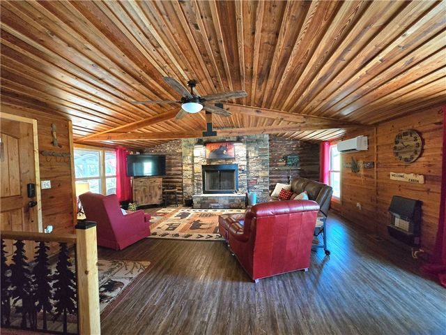 824 County Road 455, Berryville, AR 72616