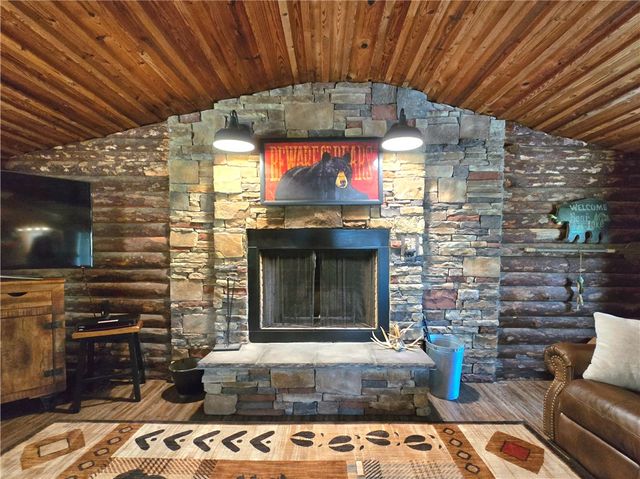 824 County Road 455, Berryville, AR 72616